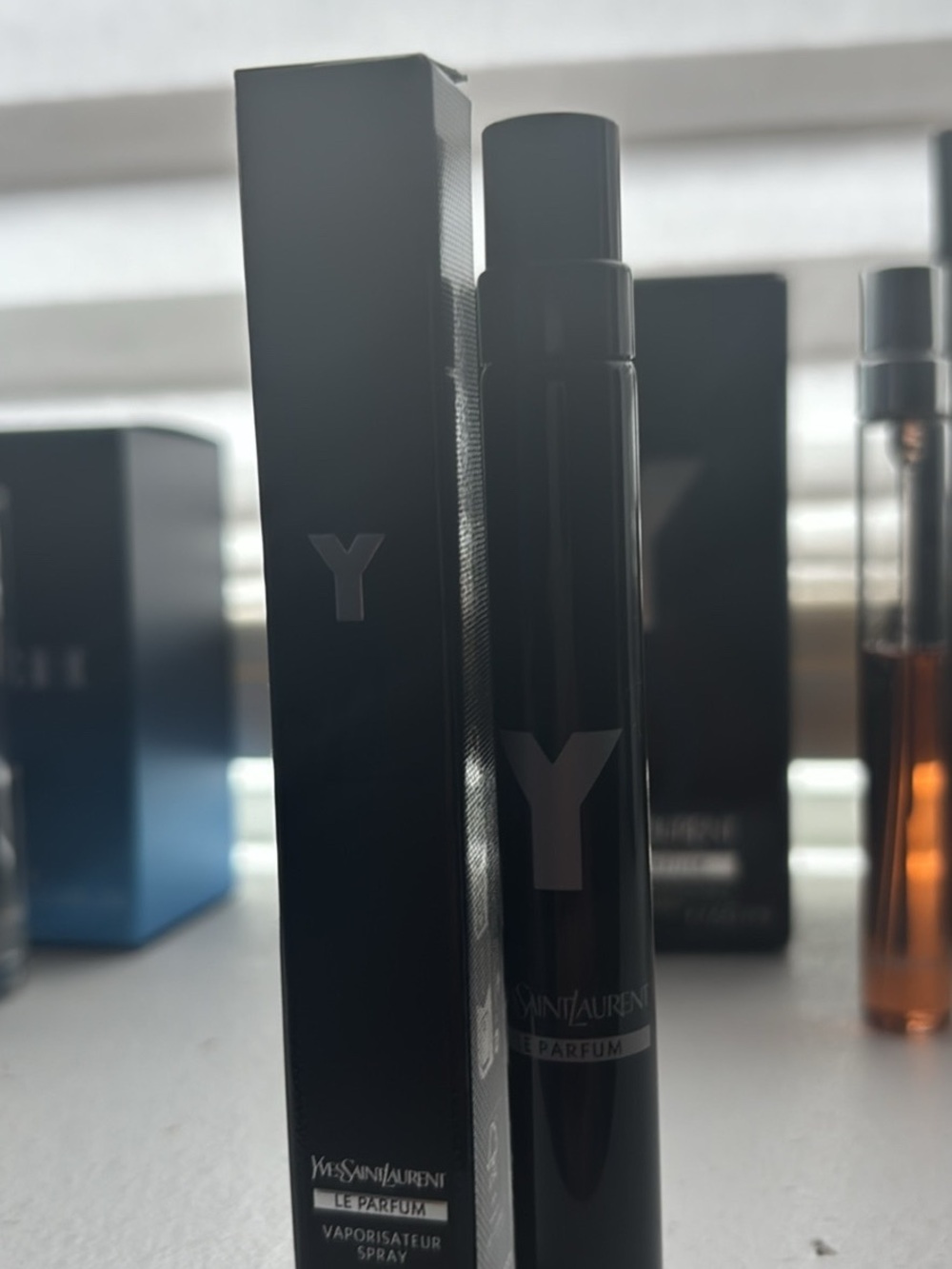 Ysl y Le parfum 10ML Travel spray Brand new